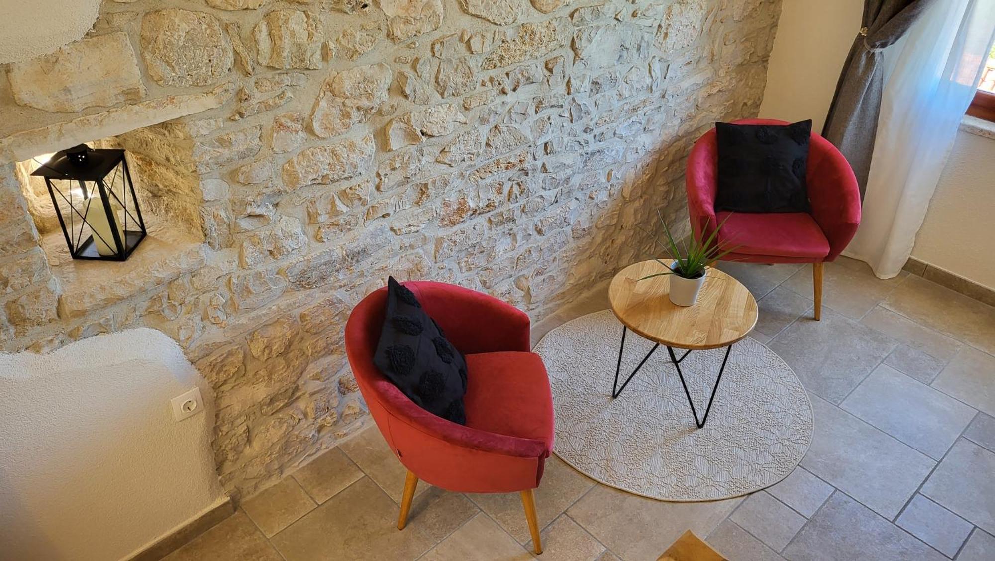 Stone House Apartments Didini Dvori Lumbarda Habitación foto